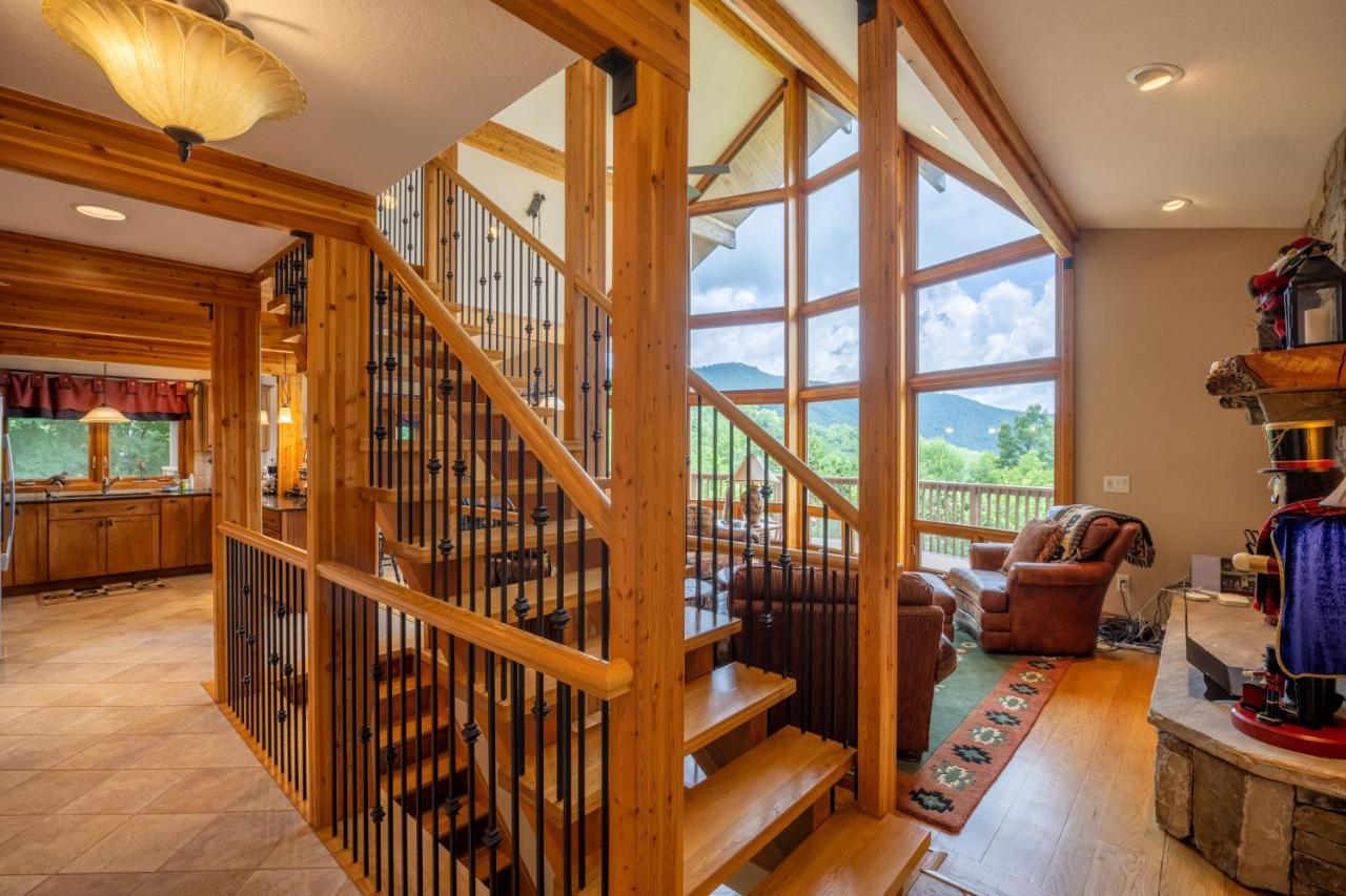 --Mountain Chalet Getaway With Breathtaking View Next To Tail Of Dragon-- Robbinsville Exterior foto